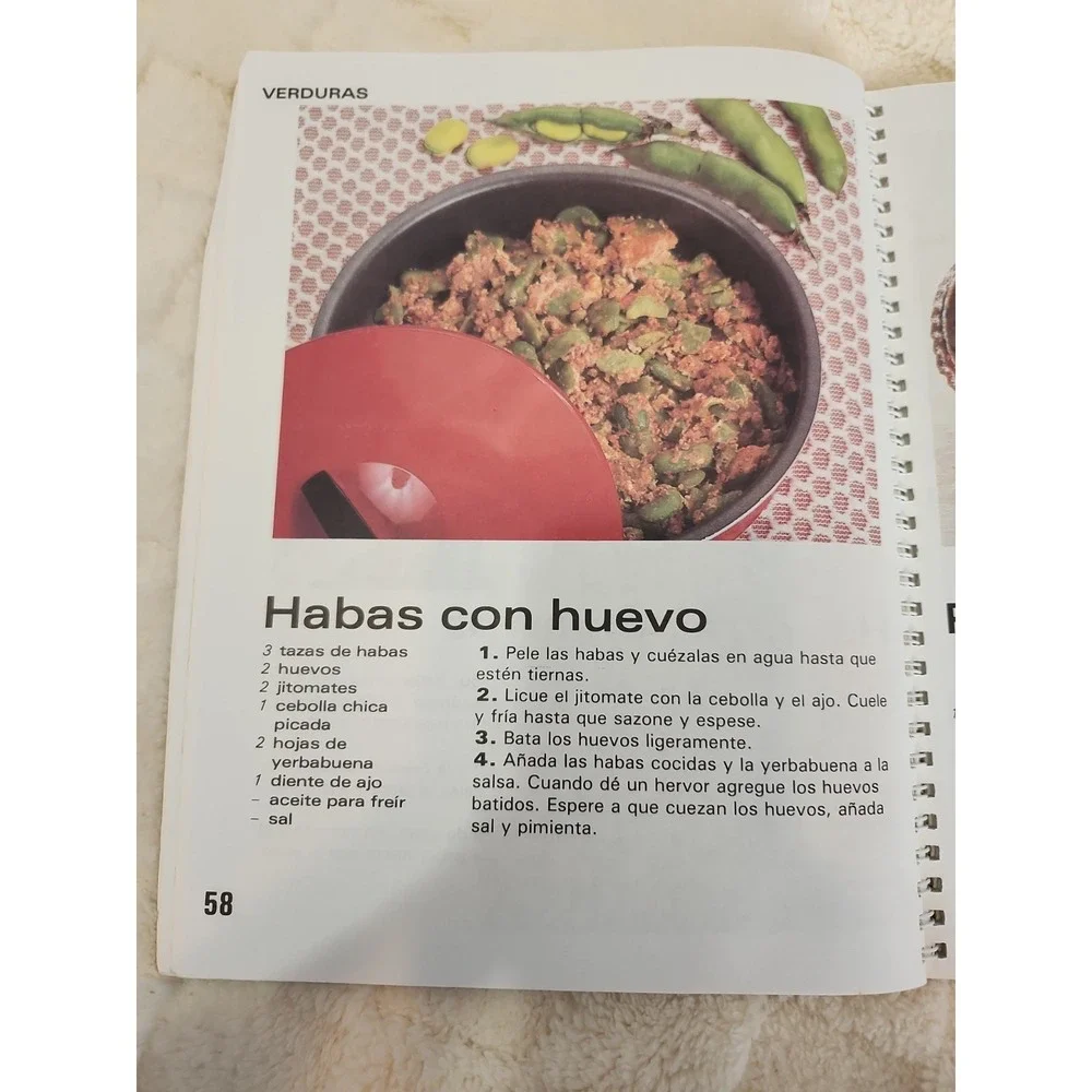 Y la comida se hizo Economica- Spiral-bound By Trillas